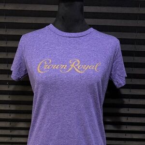 Crown‎ Royal Purple Heather SS Whiskey Promo  T-Shirt Women’s Size Medium